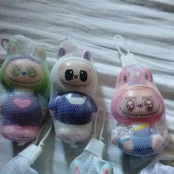 Labubu Colorful Animal Bath  SqueezeToy Set for Kids - Picture 2 of 5